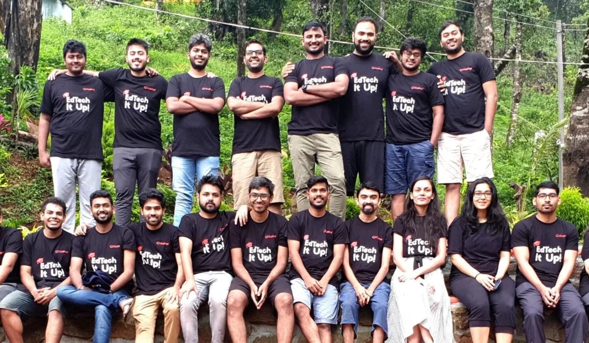 CollPoll_Team-1-2-scaled